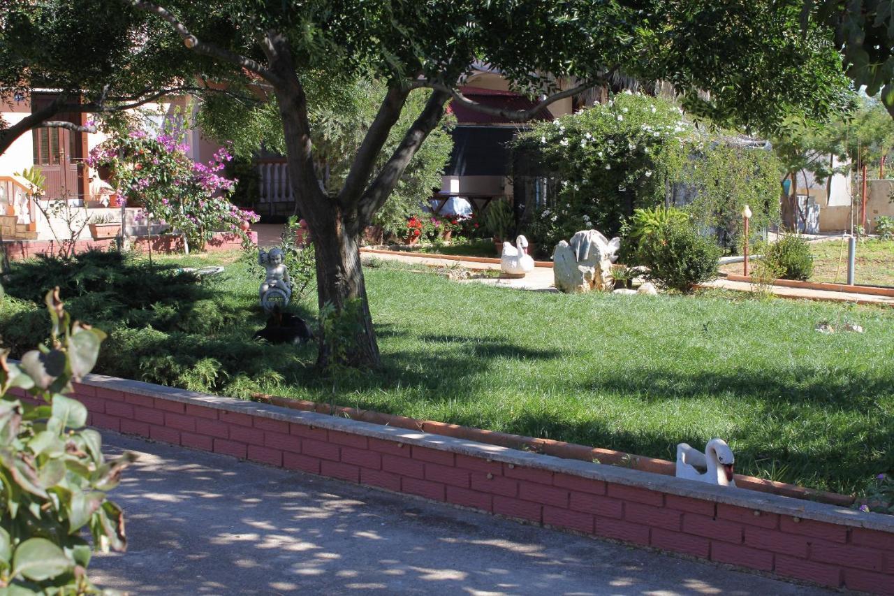 Apartments For Families With Children Privlaka, Zadar - 5747 エクステリア 写真