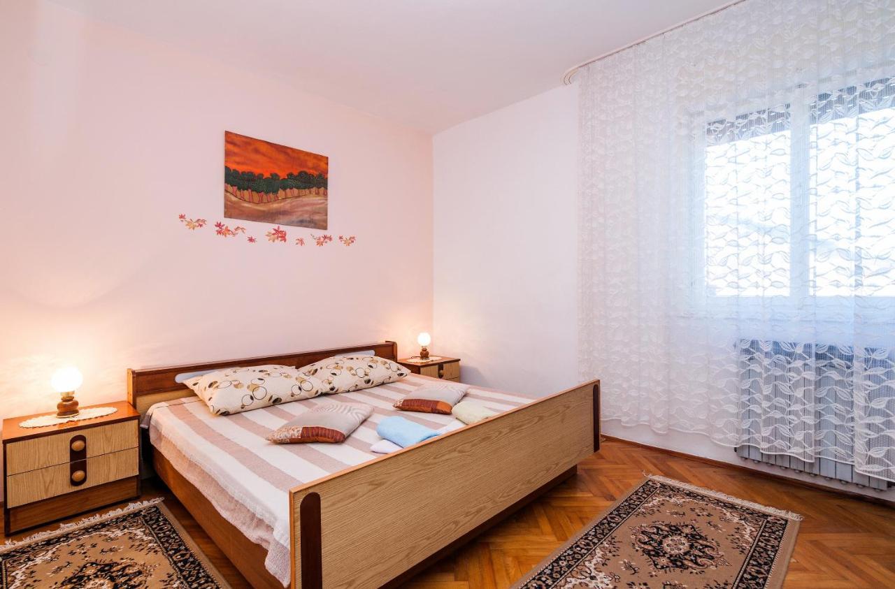 Apartments For Families With Children Privlaka, Zadar - 5747 エクステリア 写真