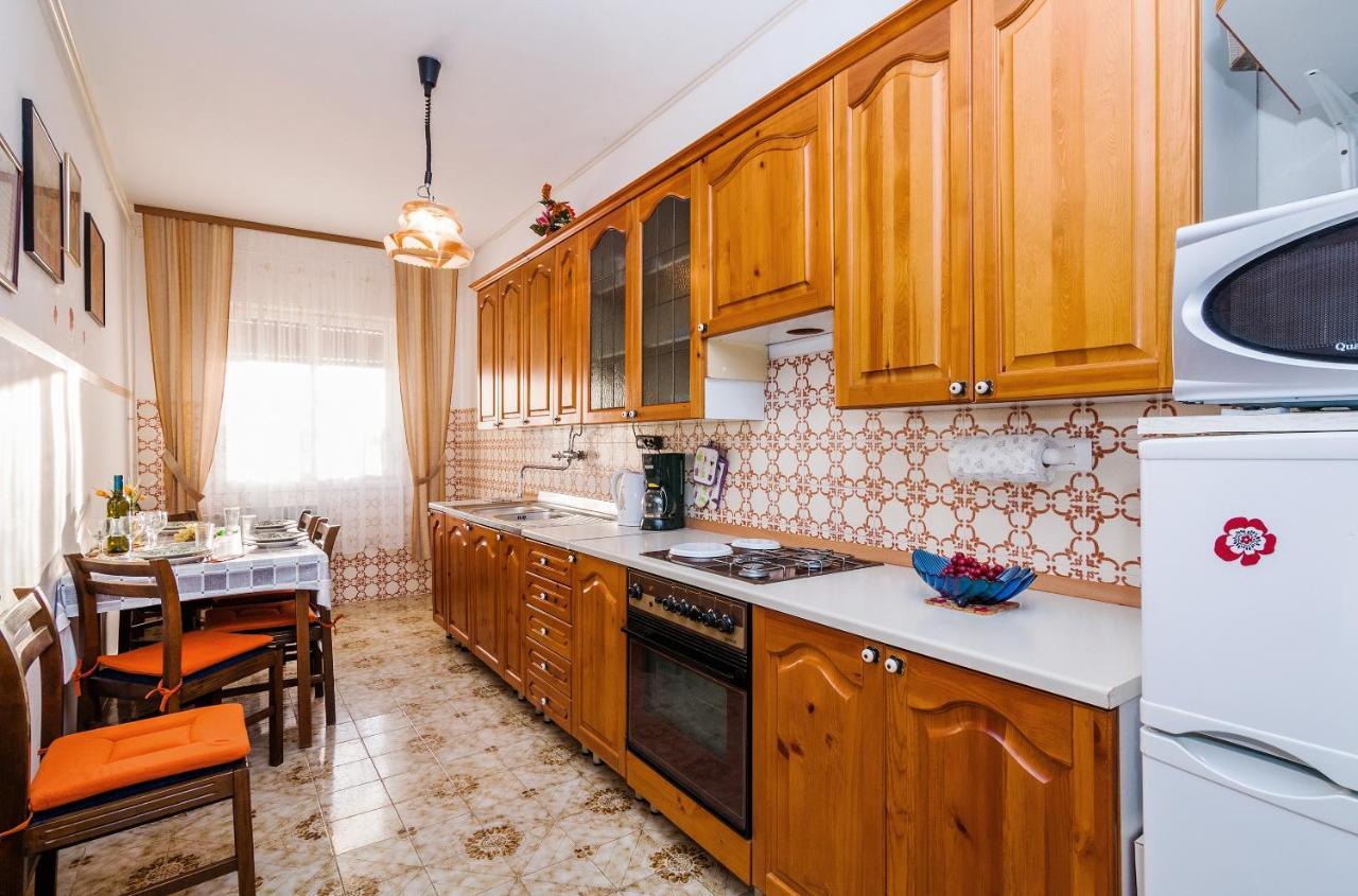 Apartments For Families With Children Privlaka, Zadar - 5747 エクステリア 写真