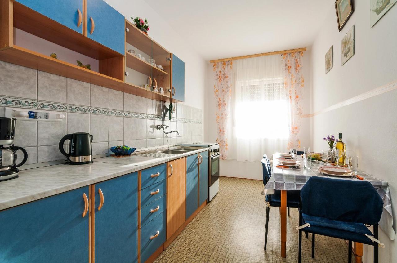 Apartments For Families With Children Privlaka, Zadar - 5747 エクステリア 写真