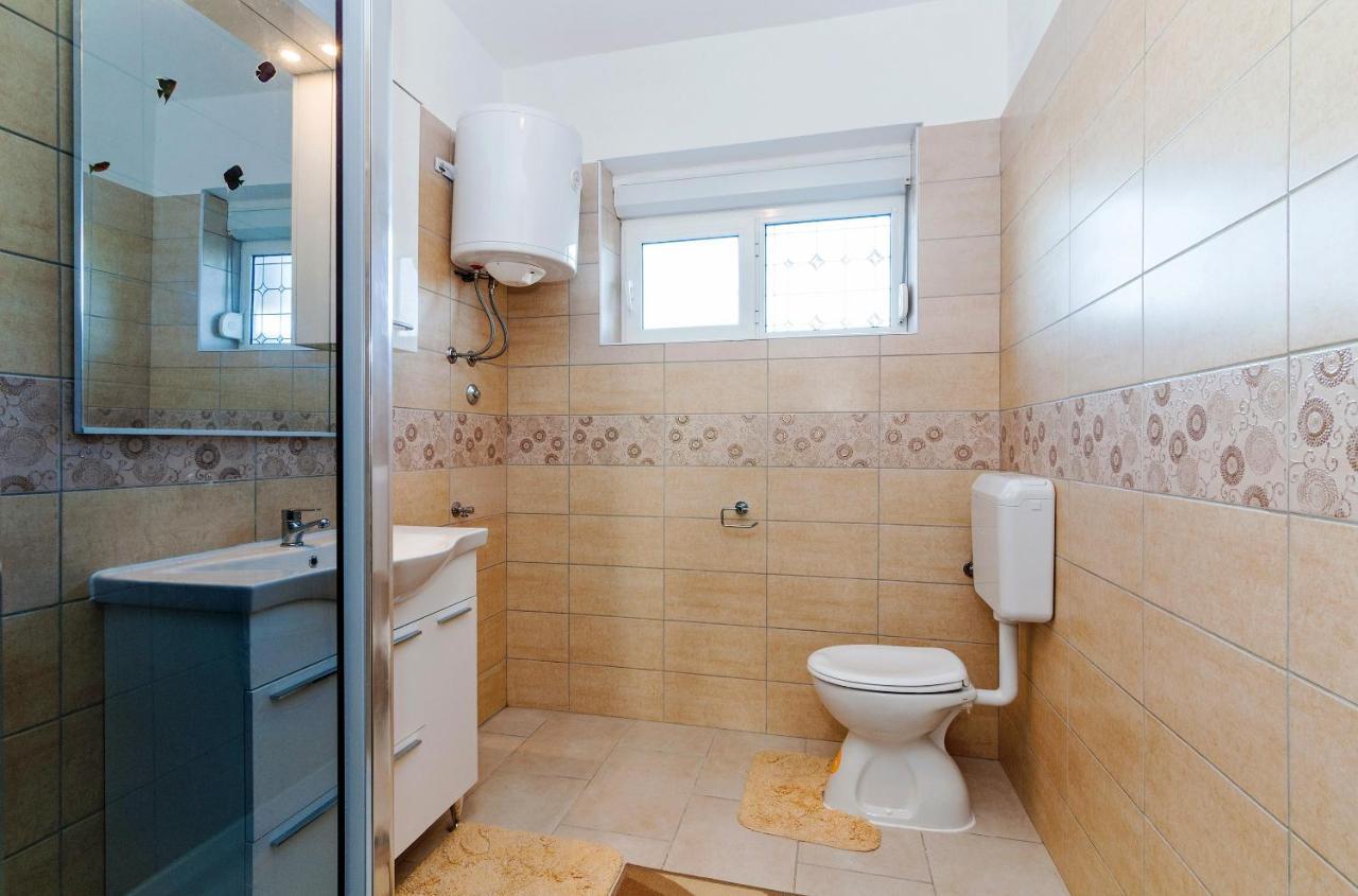 Apartments For Families With Children Privlaka, Zadar - 5747 エクステリア 写真