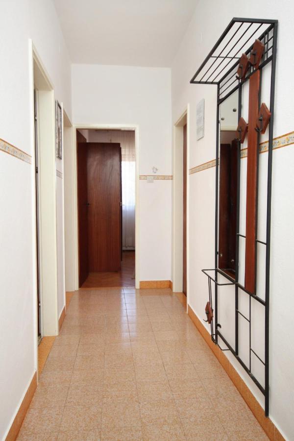 Apartments For Families With Children Privlaka, Zadar - 5747 エクステリア 写真